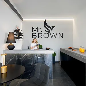 Mr Brown And Rzym